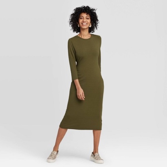 crew neck midi dress
